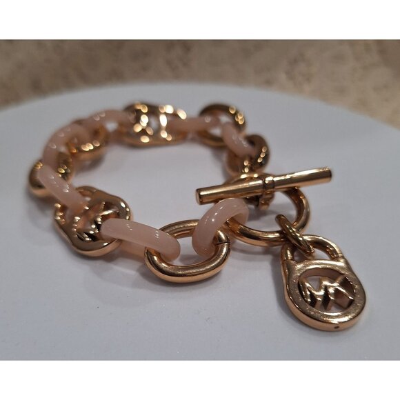 EUC Michael Kors Fulton Gold-Tone and Blush Links Toggle Bracelet - Picture 4 of 7